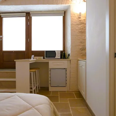 Arcobaleno 3* לוקורוטונדו